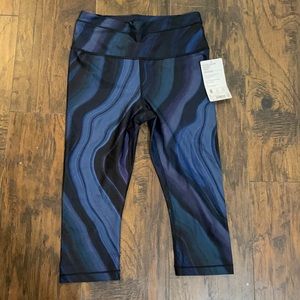 Athleta Printed Crop Leggings